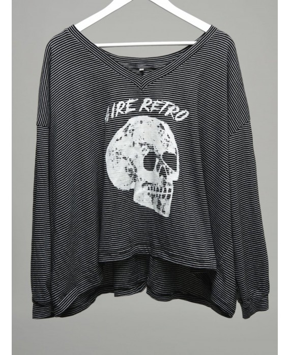 Camiseta over skull rayas